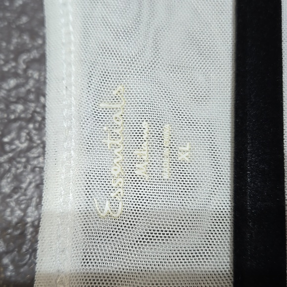 Essentials Short Sleeve Top - Picture 4 of 6